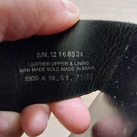 Tory Burch Zoey Cutout Thong Sandals - Picture 8 of 9